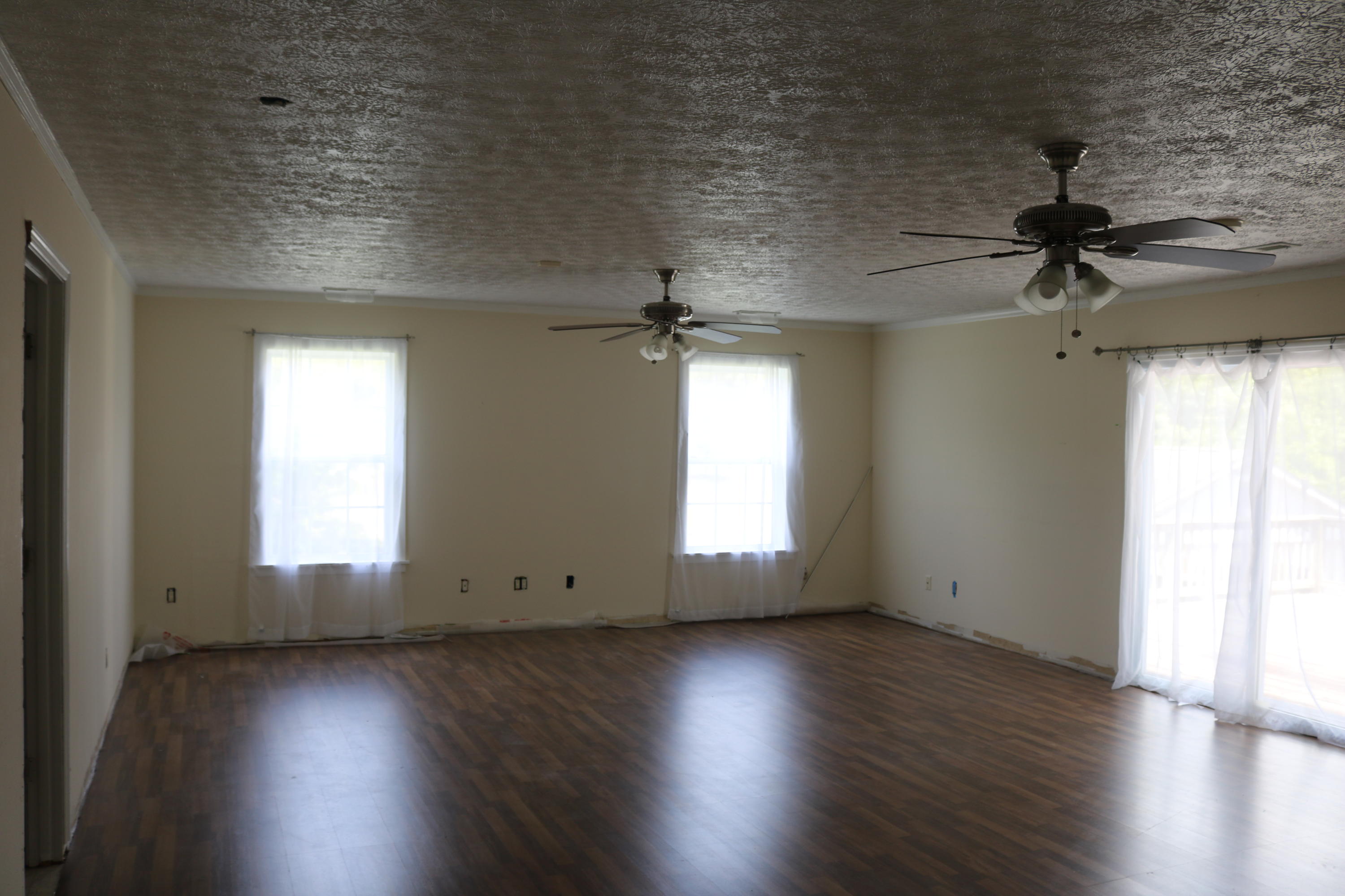 4726 Pleasant Ridge Road Knoxville, TN 37912 - Photo 12 of 26 IMG_6747