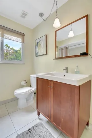 $364,000 | 9761 Nickels Boulevard, Unit 306, Boynton Beach, FL 33436