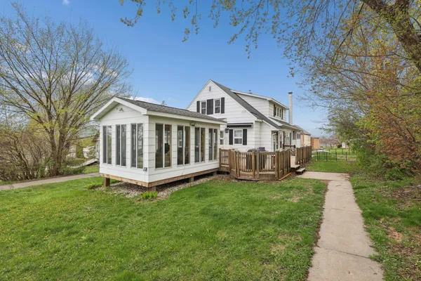 $339,900 | 240 Washington Avenue, Holdingford, MN 56340