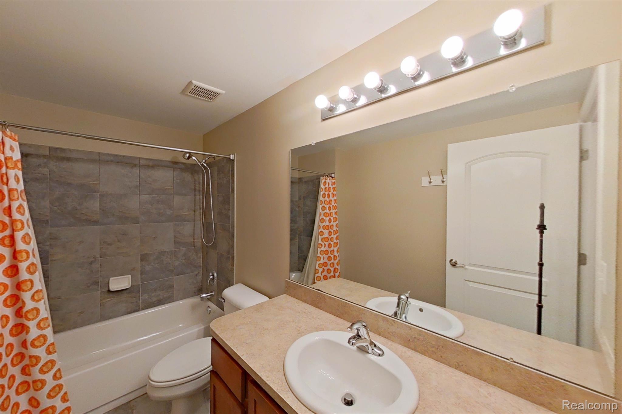 27147 Victoria Road Novi, MI 48374 - Photo 52 of 74 Gallery Image 52