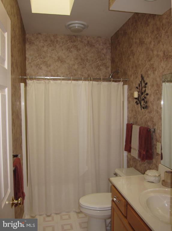 218 Lyndam Lane Lititz, PA 17543 - Photo 26 of 36