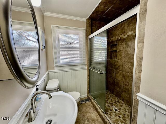 236 Gregory Street Roxboro, NC 27573 - Photo 17 of 37 IMG_2523