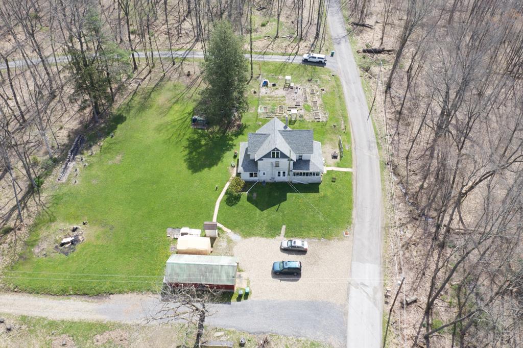963 Pioneer Road Franklin, PA 16323 - Photo 3 of 20 Gallery Image 3