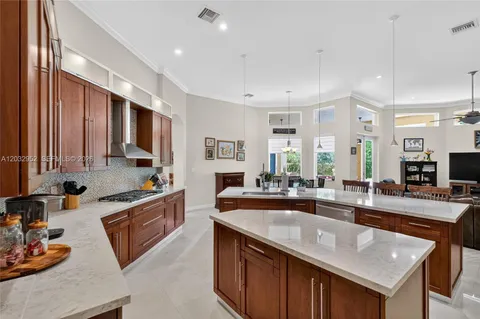 $2,375,000 | 8920 Southwest 162nd Terrace, Palmetto Bay, FL 33157