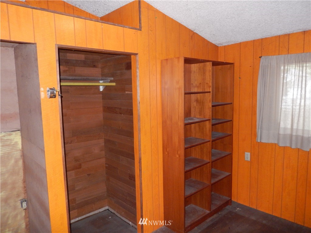 2805 Southeast Spring Creek Road Port Orchard, WA 98367 - Photo 19 of 25 Gallery Image 19