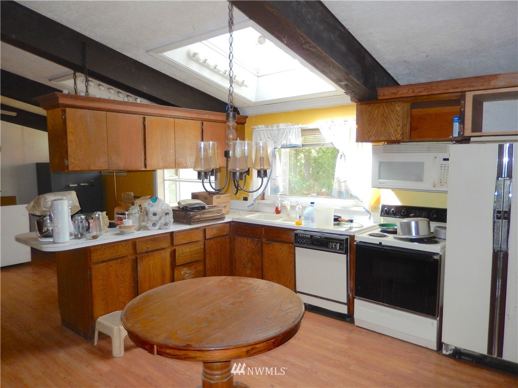 2805 Southeast Spring Creek Road Port Orchard, WA 98367 - Photo 9 of 25 Gallery Image 9