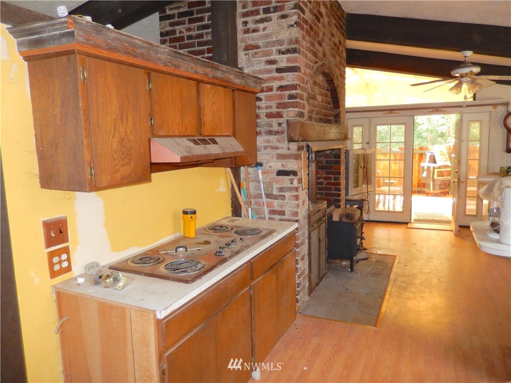 2805 Southeast Spring Creek Road Port Orchard, WA 98367 - Photo 10 of 25 Gallery Image 10