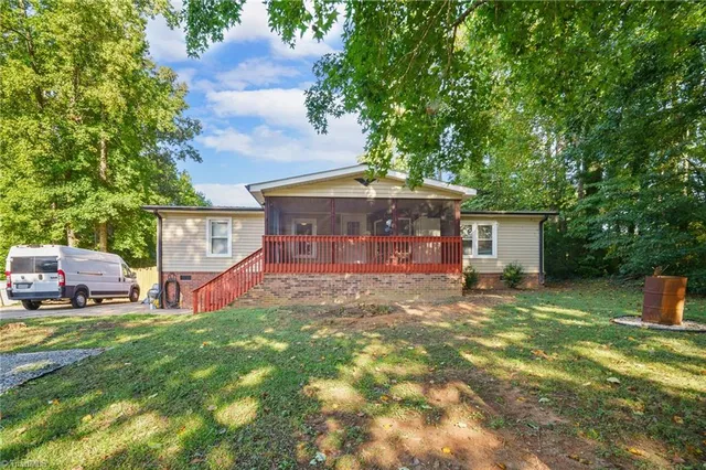 $208,500 | 418 Nottingham Drive, Lexington, NC 27292