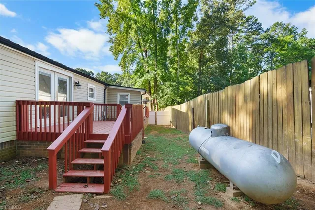 $208,500 | 418 Nottingham Drive, Lexington, NC 27292