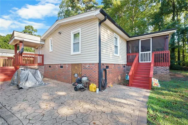 $208,500 | 418 Nottingham Drive, Lexington, NC 27292