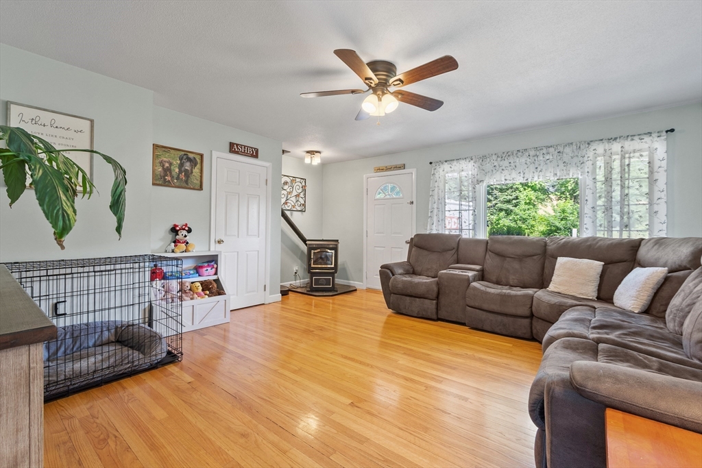 700 New Ipswich Road Ashby, MA 01431 - Photo 7 of 41