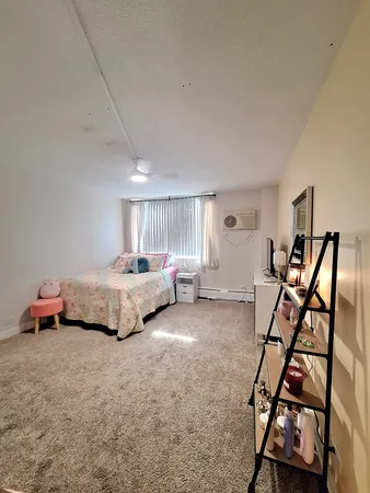 $275,000 | 2211 South Stewart Avenue, Unit 4A, Lombard, IL 60148