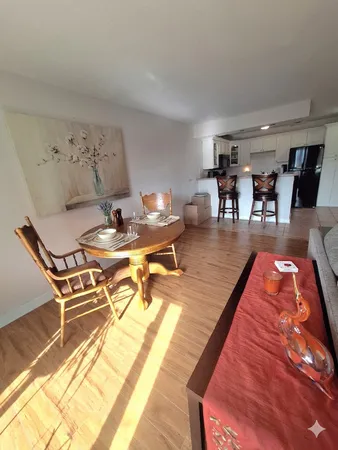 $275,000 | 2211 South Stewart Avenue, Unit 4A, Lombard, IL 60148