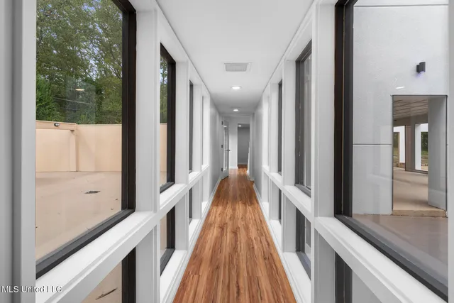 $870,000 | 2426 Eastover Drive, Jackson, MS 39211