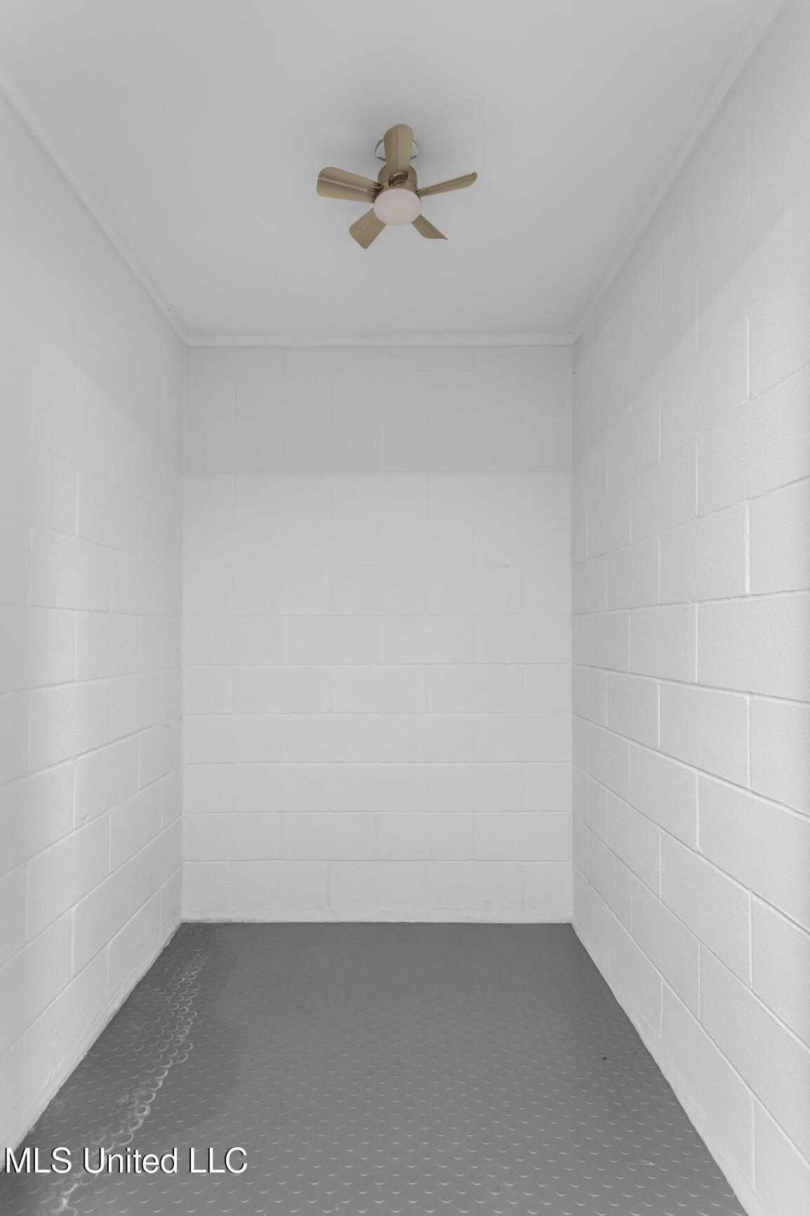 2426 Eastover Drive Jackson, MS 39211 - Photo 34 of 70 2426 Eastover-32