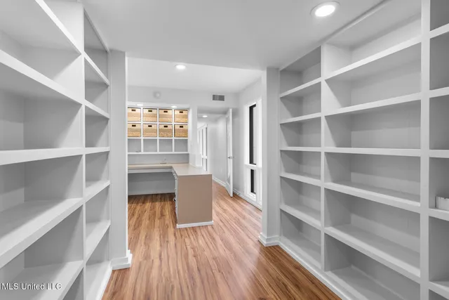 $870,000 | 2426 Eastover Drive, Jackson, MS 39211