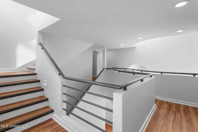 $870,000 | 2426 Eastover Drive, Jackson, MS 39211