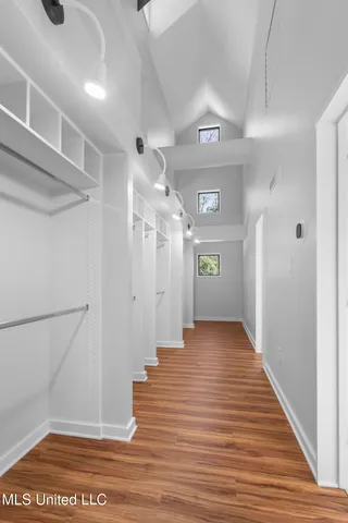 $870,000 | 2426 Eastover Drive, Jackson, MS 39211