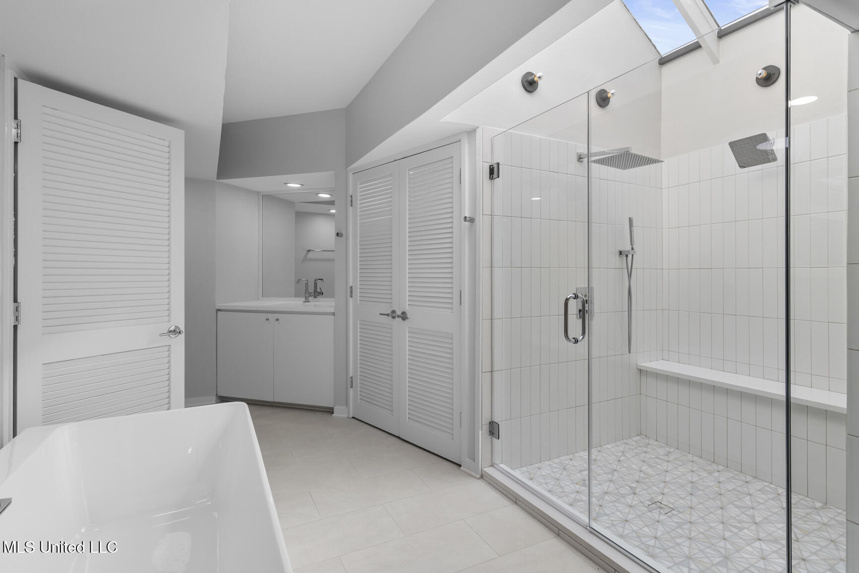 2426 Eastover Drive Jackson, MS 39211 - Photo 44 of 70 2426 Eastover-42