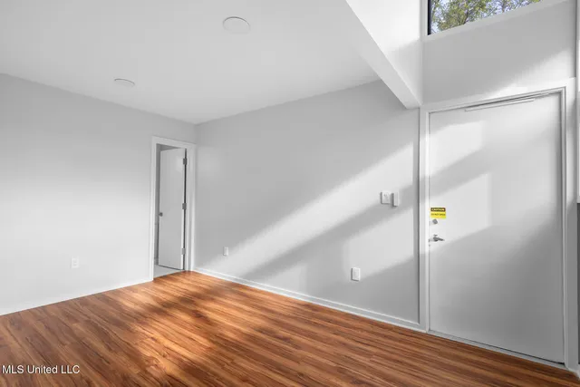 $870,000 | 2426 Eastover Drive, Jackson, MS 39211