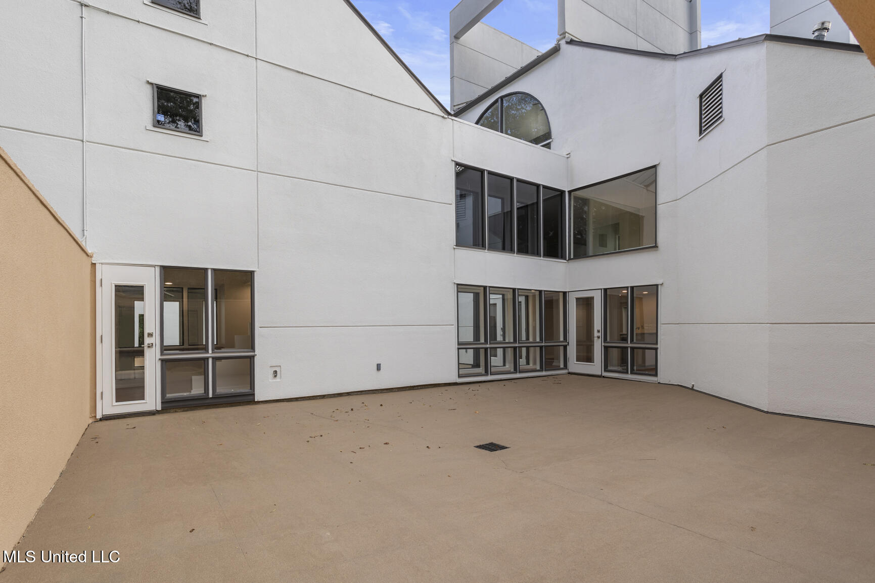 2426 Eastover Drive Jackson, MS 39211 - Photo 68 of 70 2426 Eastover-66