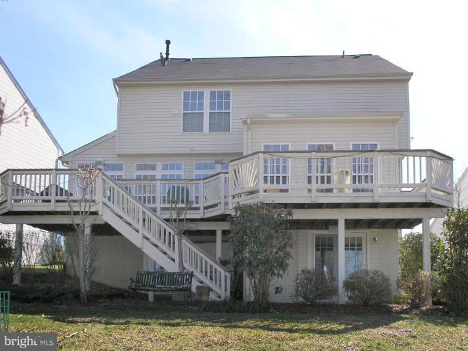 14456 Clubhouse Road Gainesville, VA 20155 - Photo 8 of 30 Exterior (Rear)