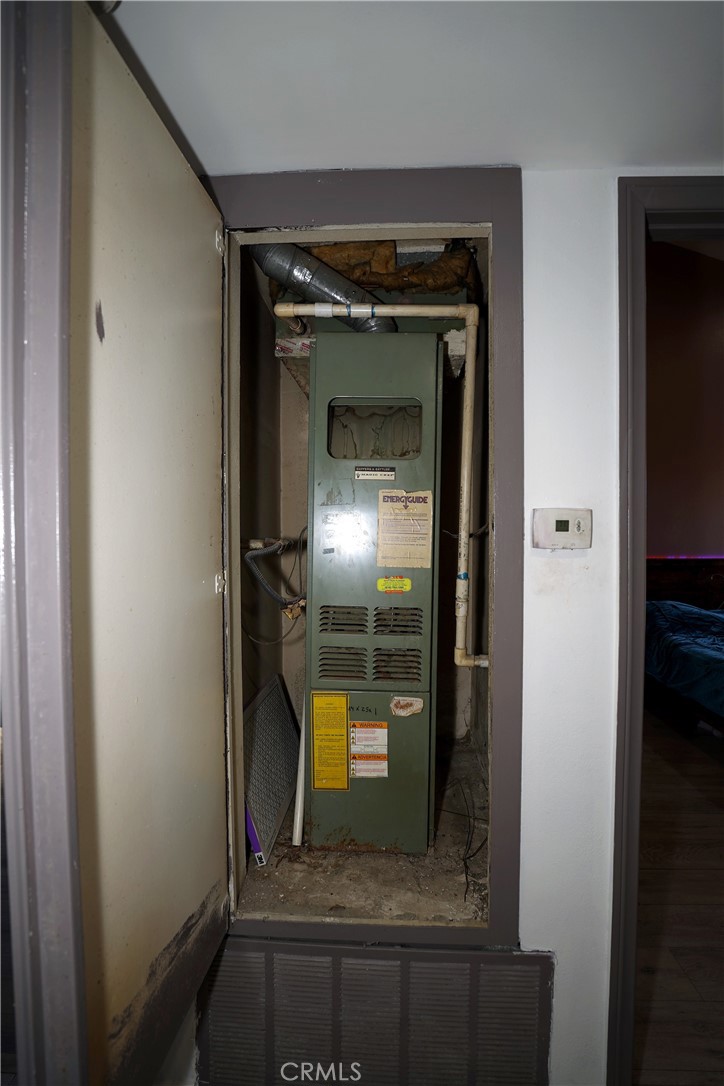 18954 Sherman Way, Unit 3 Reseda, CA 91335 - Photo 18 of 46