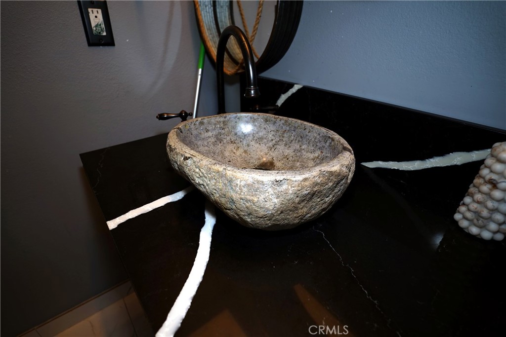 18954 Sherman Way, Unit 3 Reseda, CA 91335 - Photo 24 of 46