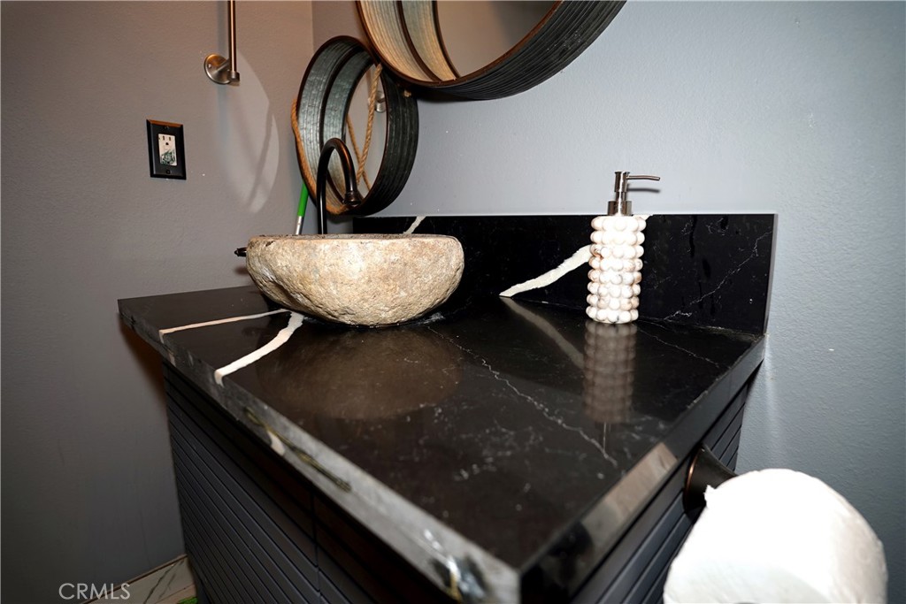 18954 Sherman Way, Unit 3 Reseda, CA 91335 - Photo 26 of 46