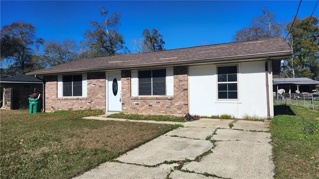 $159,000 | 260 Mockingbird Lane, Slidell, LA 70458