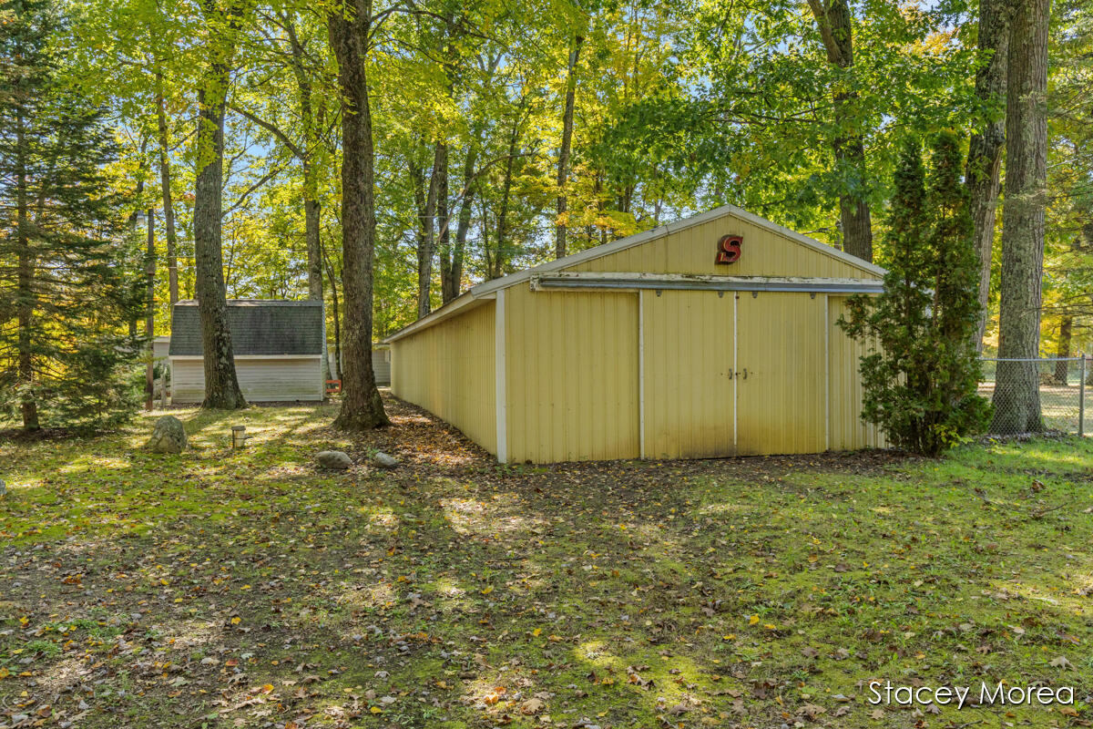 7677 Riverside Lane Hesperia, MI 49421 - Photo 31 of 53 IMG_1027
