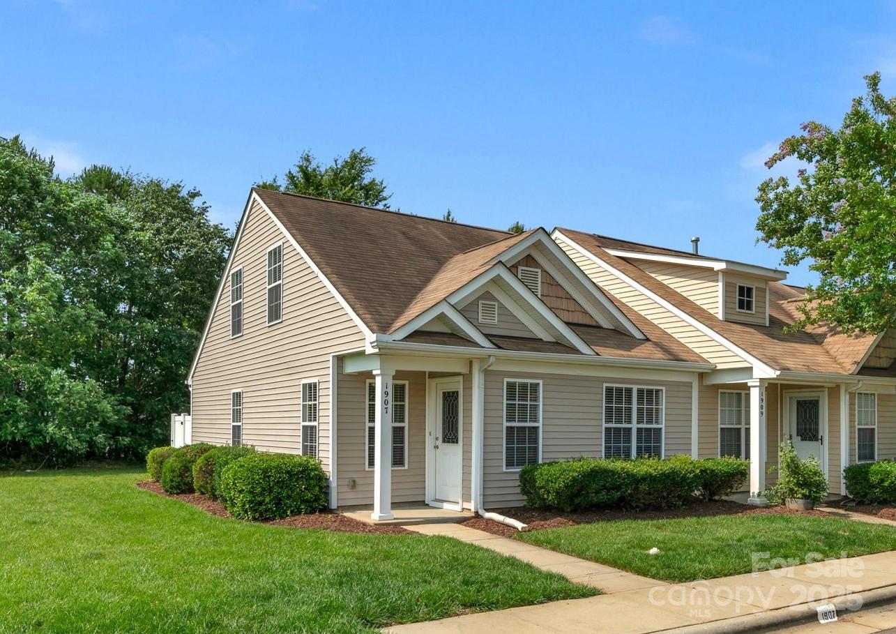 1907 Sandal Brook Road Fort Mill, SC 29707 - Photo 1 of 28 Gallery Image 1