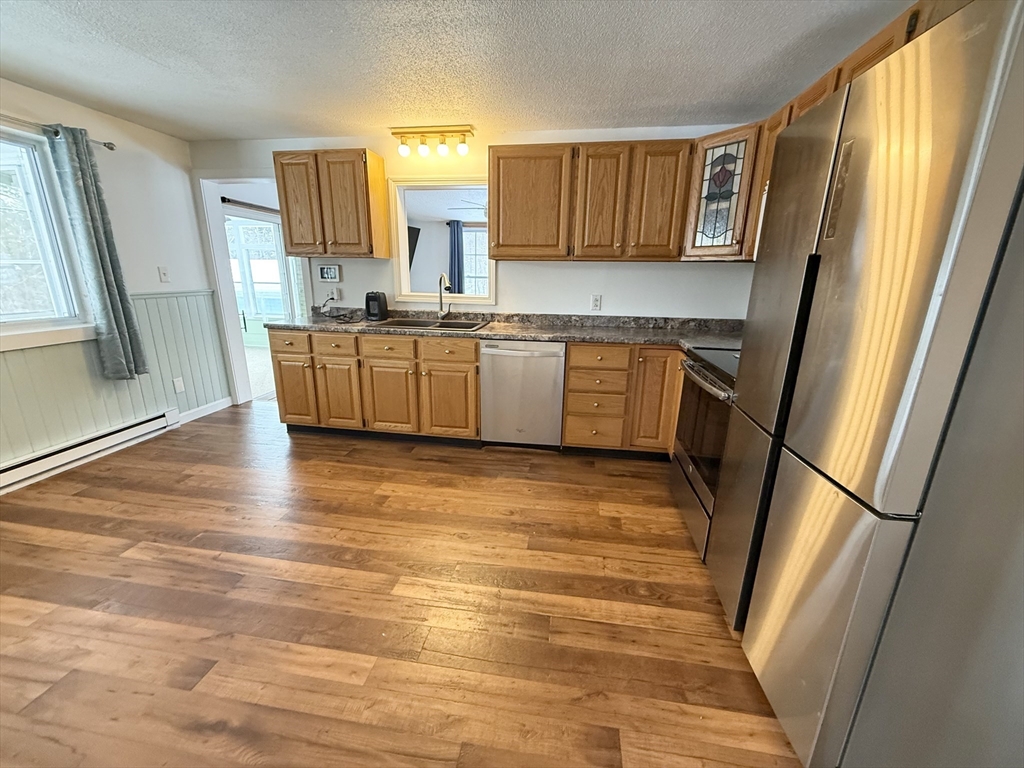 170 Shepard Road Sturbridge, MA 01566 - Photo 6 of 40 Gallery Image 6