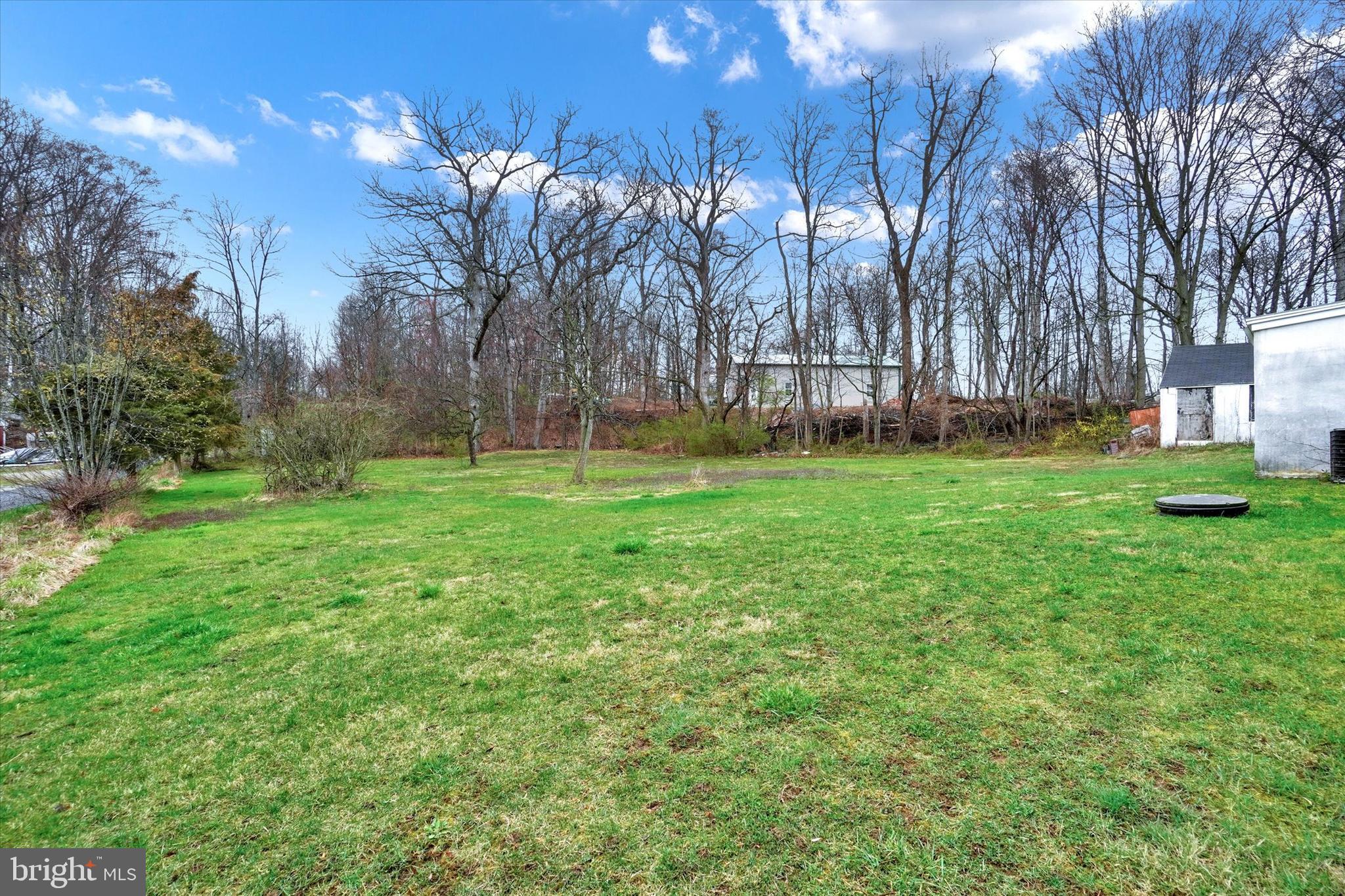 35 Creek Road Manchester, PA 17345 - Photo 14 of 17 Gallery Image 14