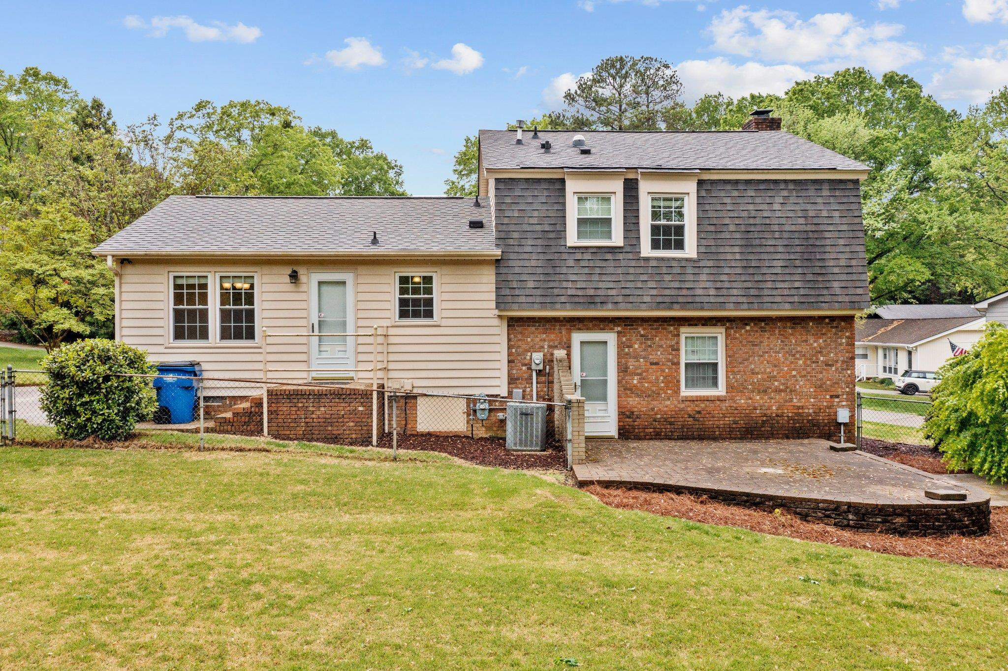 508 Cedar Hill Lane Raleigh, NC 27609 - Photo 22 of 32 Photo 22