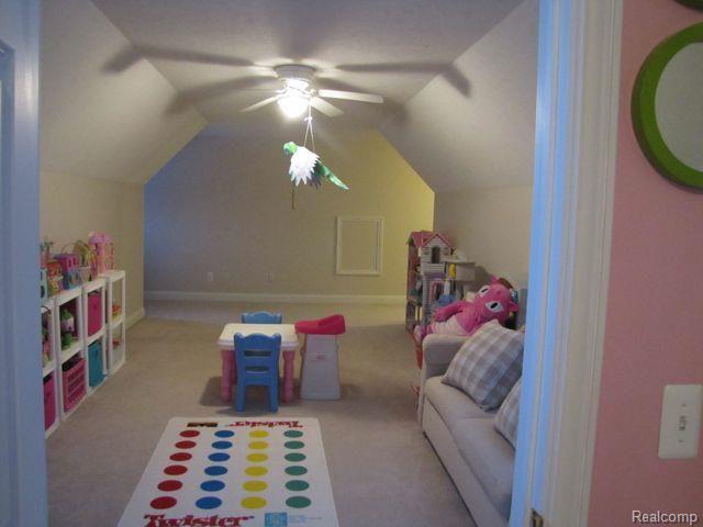 2841 Black Eagle Ridge Howell, MI 48843 - Photo 6 of 23 2841 Black Eagle Ridge 6.jpg