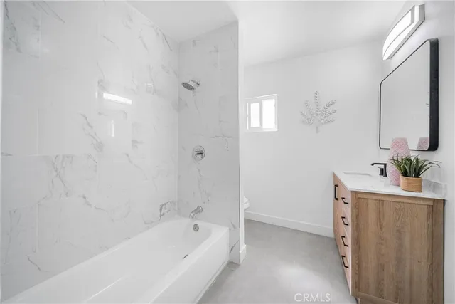 $1,249,000 | 2035 Las Colinas Avenue, Los Angeles, CA 90041