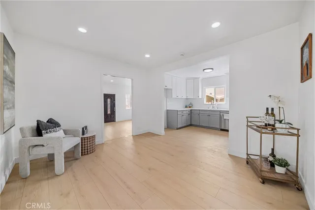 $1,249,000 | 2035 Las Colinas Avenue, Los Angeles, CA 90041