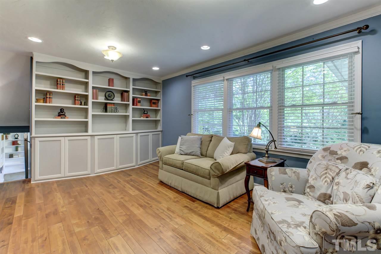 1207 Kingston Ridge Road Cary, NC 27511 - Photo 11 of 30