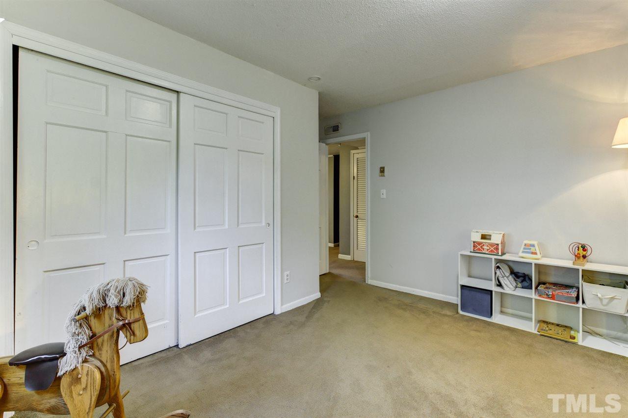 1207 Kingston Ridge Road Cary, NC 27511 - Photo 15 of 30