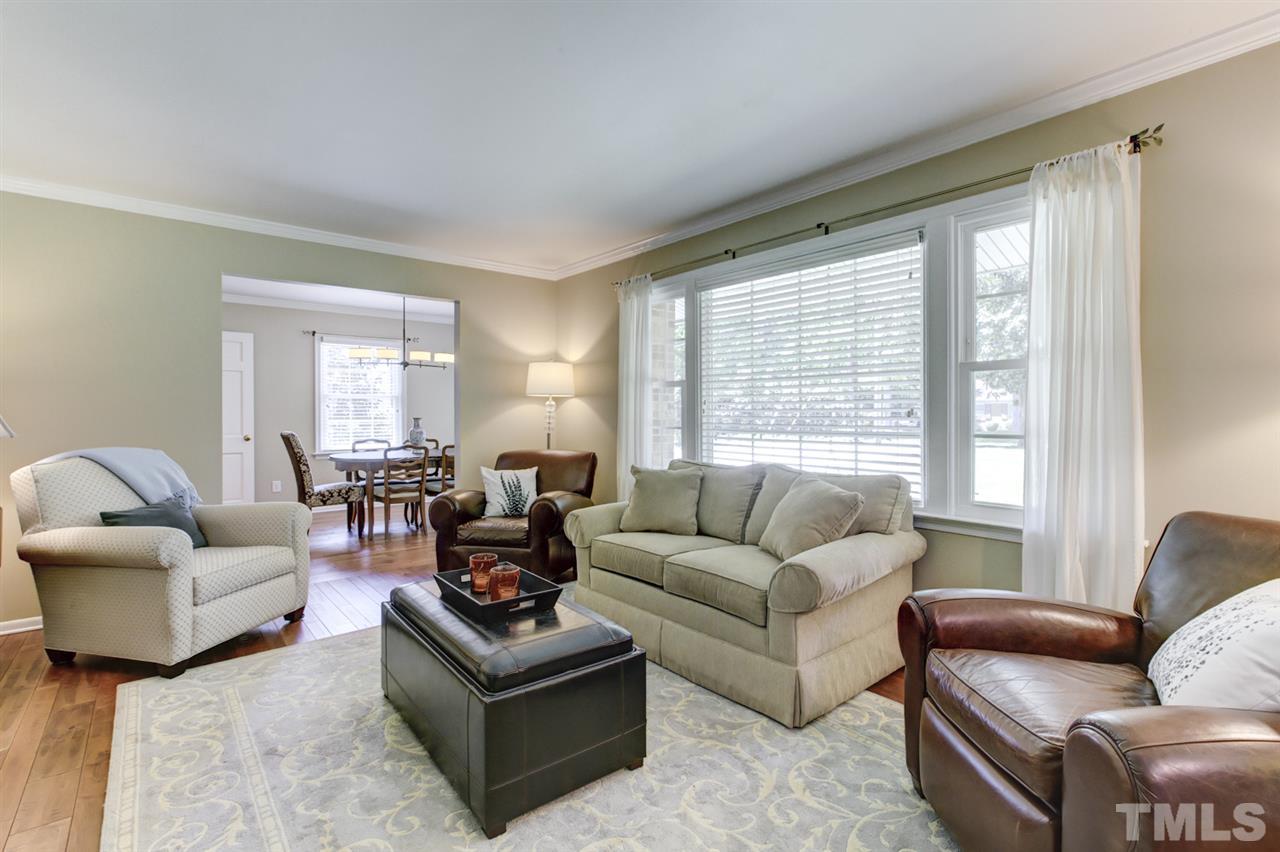 1207 Kingston Ridge Road Cary, NC 27511 - Photo 5 of 30