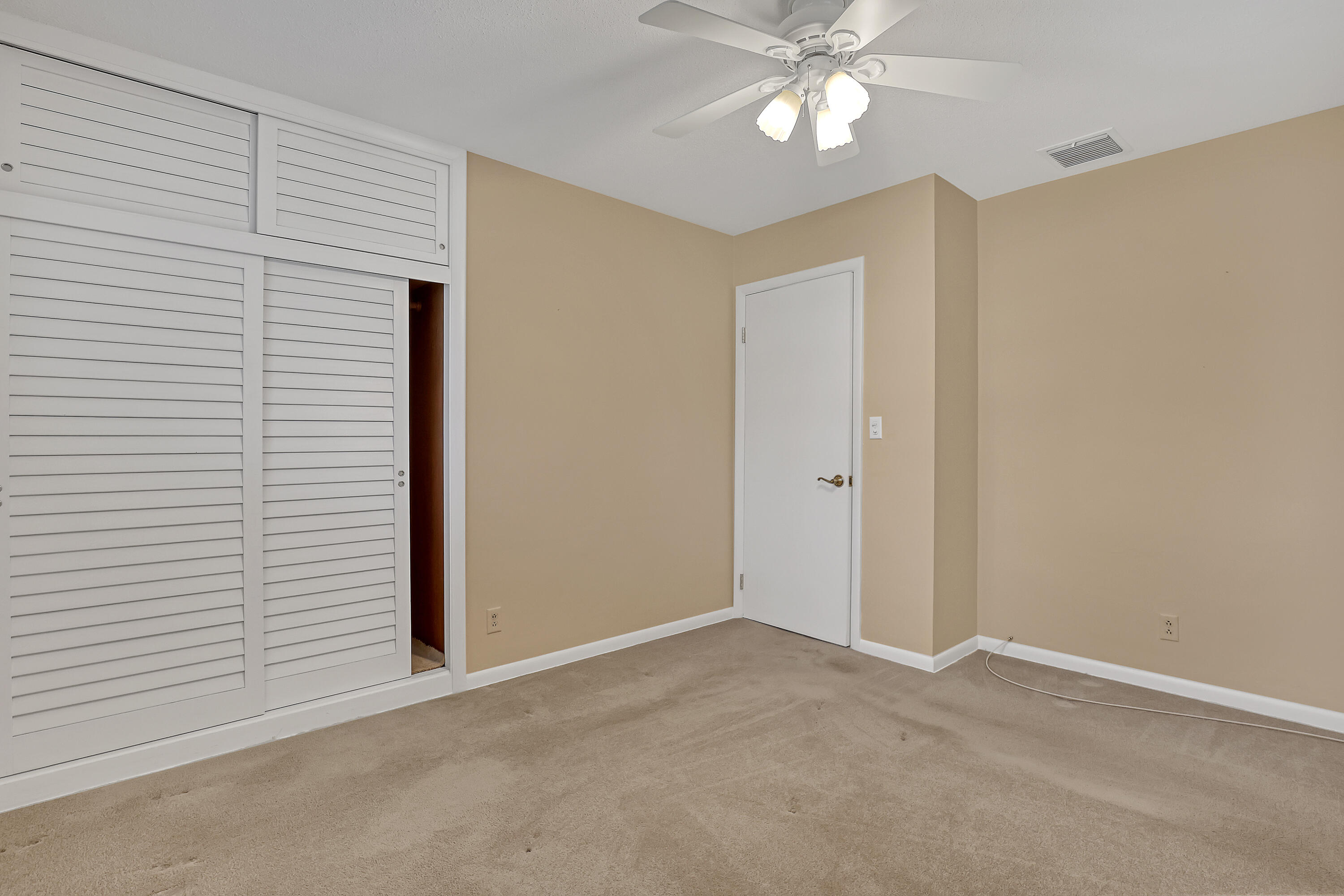 24 Pinetree Circle Tequesta, FL 33469 - Photo 26 of 39 24 Pinetree (27)