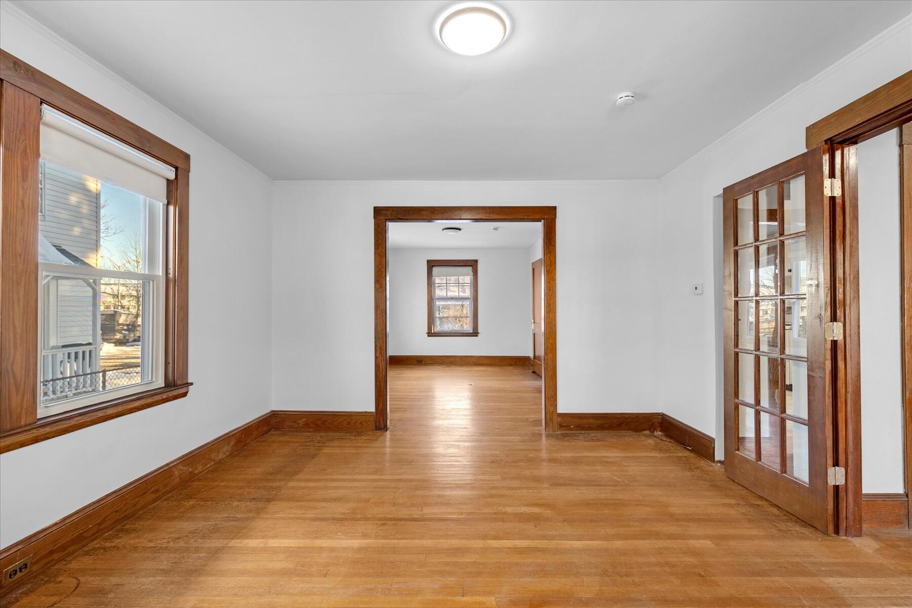 55 Louis Street Hyannis, MA 02601 - Photo 6 of 24 06-MG_5204-r