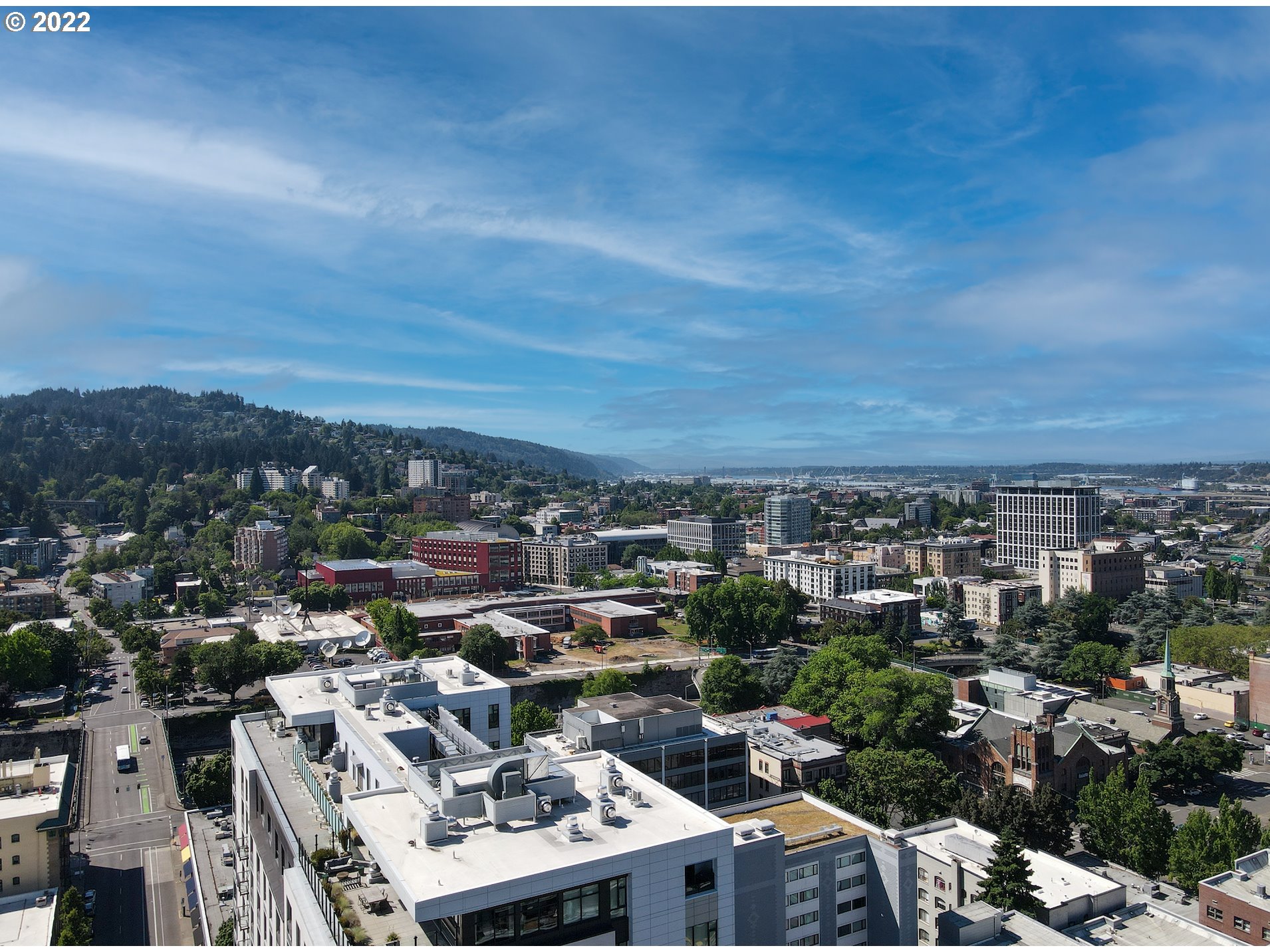 1221 Southwest 10th Avenue, Unit 1804 Portland, OR 97205 - Photo 28 of 32