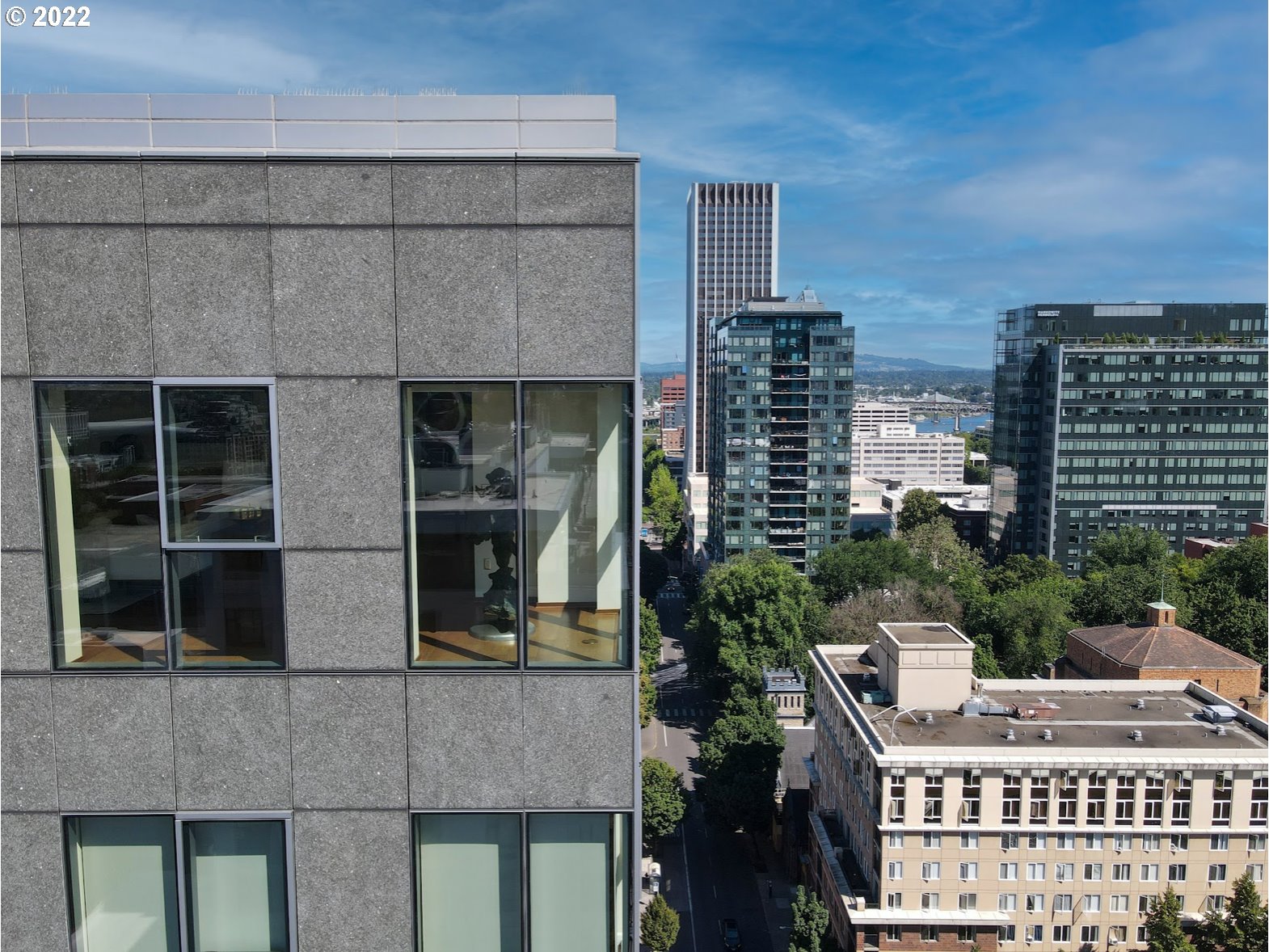 1221 Southwest 10th Avenue, Unit 1804 Portland, OR 97205 - Photo 31 of 32