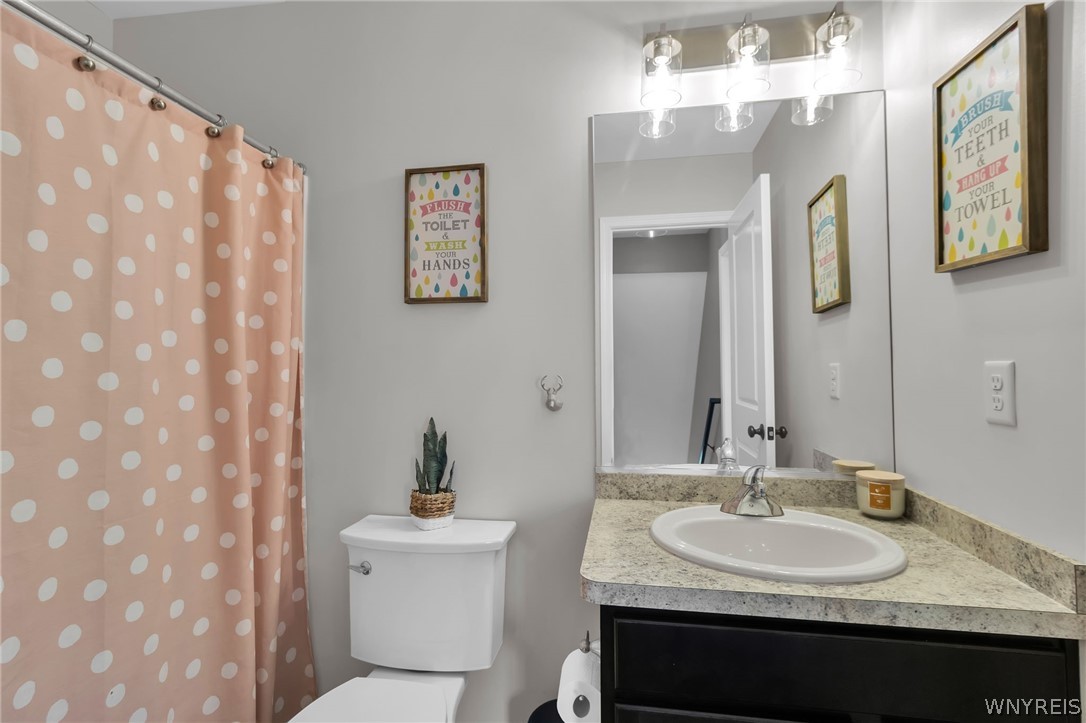 2 Magrum Lane Lancaster, NY 14086 - Photo 14 of 32