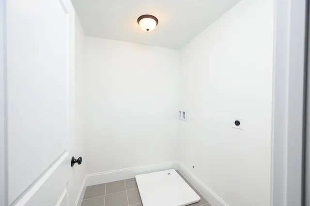 a bathroom with a toilet