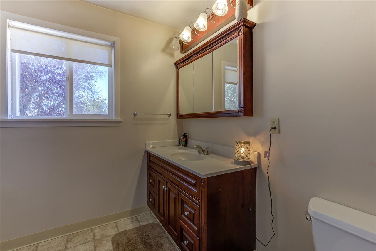 417 Dewitt Park Road Yreka, CA 96097 - Photo 10 of 22 Gallery Image 10