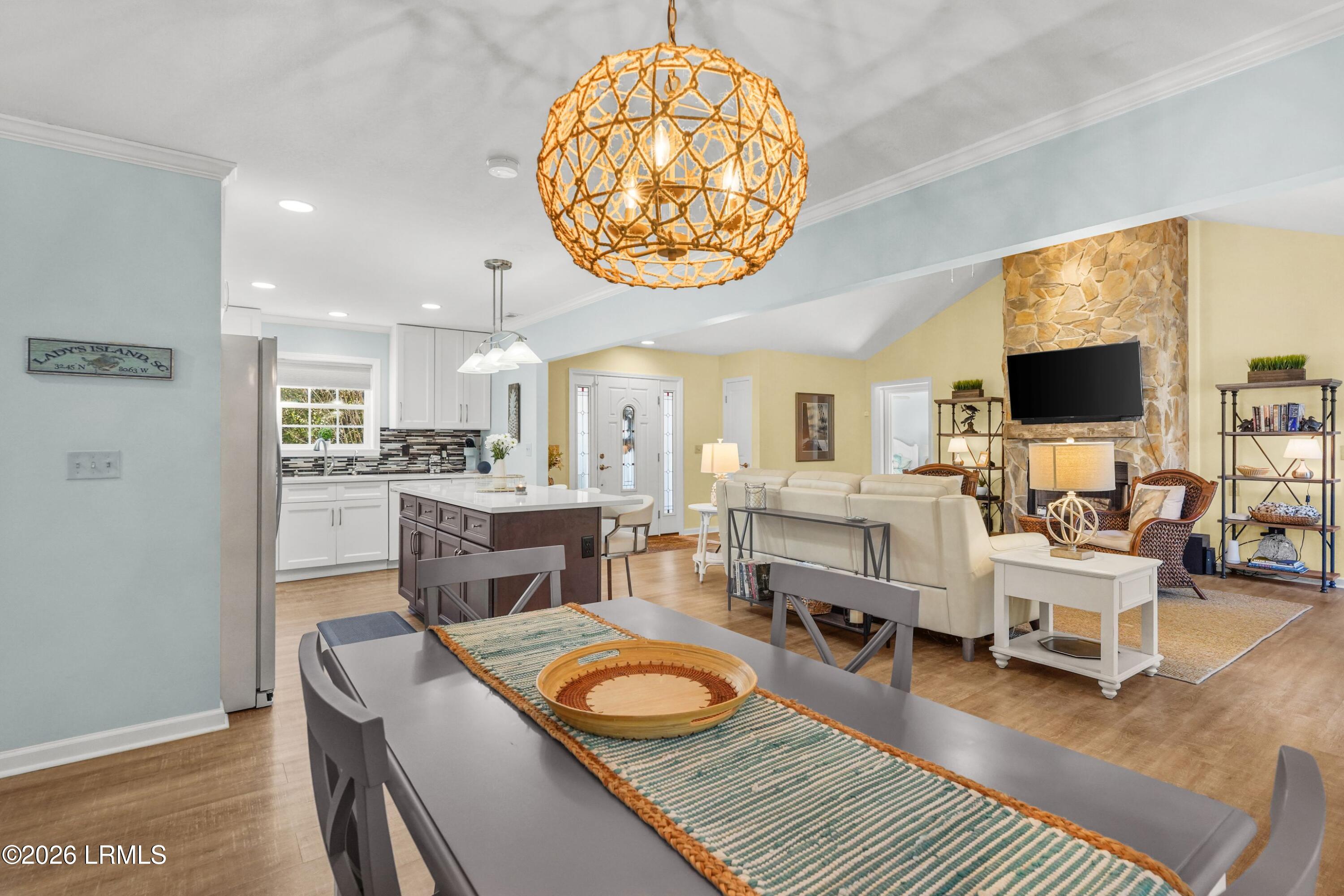 561 Sams Point Road Beaufort, SC 29907 - Photo 21 of 44 DINING AREA