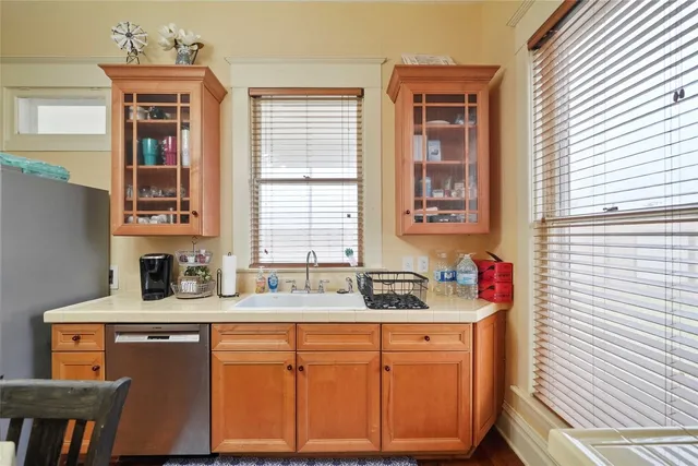 $2,500 | 570 Wightman Street, Matagorda, TX 77457